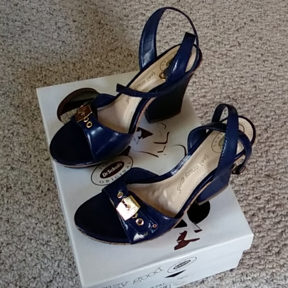 Size 7M Dr Scholls navy patent sandals NIB - Picture 5 of 5